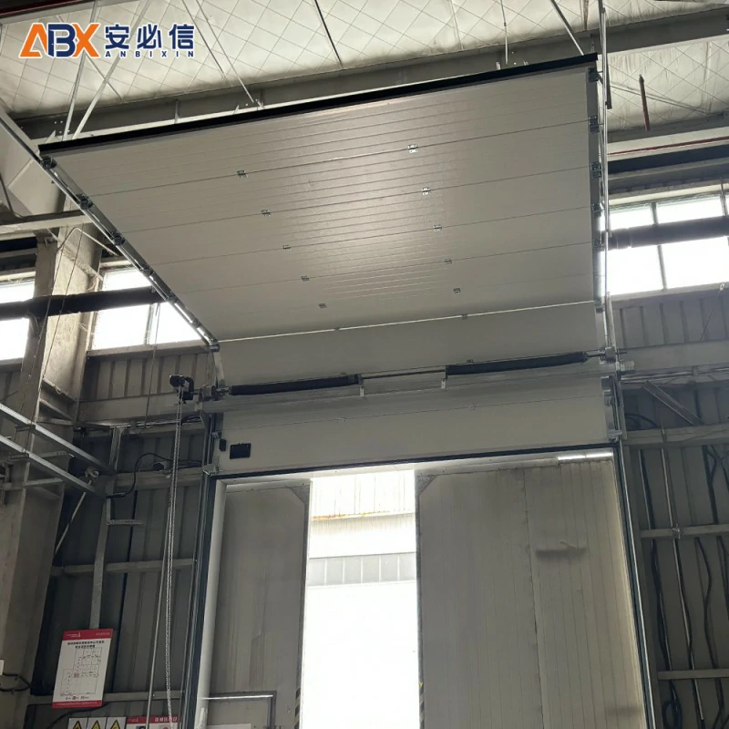 赤峰市电动滑升门